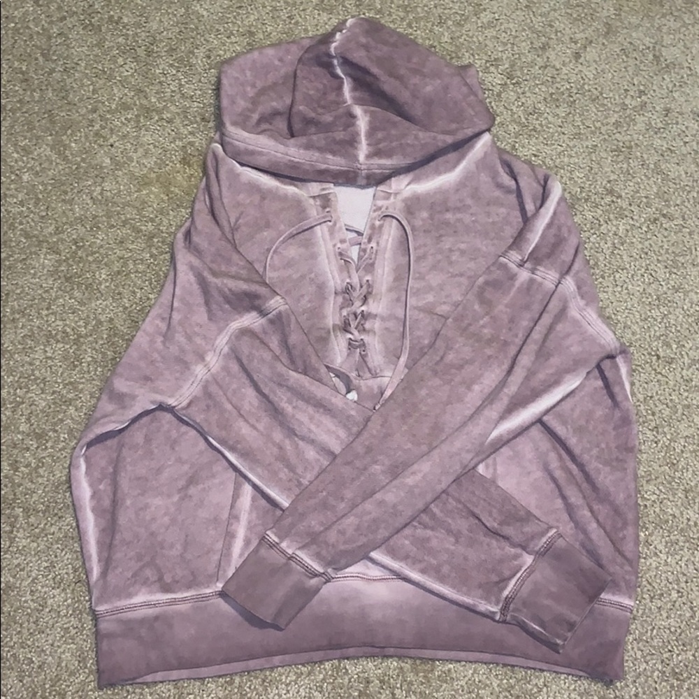 American Eagle sweatshirt